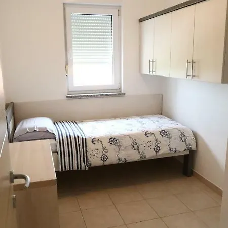 El Vista Apartment *