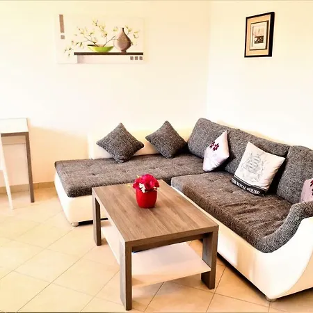El Vista Apartment Vinkuran