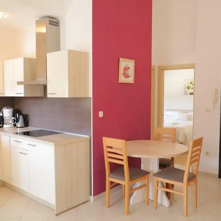 El Vista Apartment Vinkuran