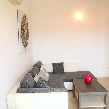 El Vista Apartment Vinkuran