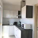 El Vista 아파트 *