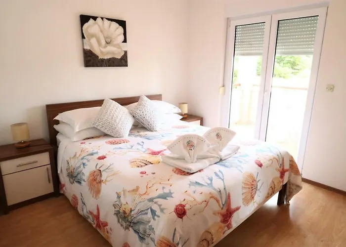 El Vista 아파트 빈쿠란