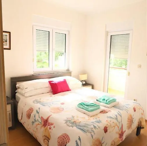 El Vista 아파트 *