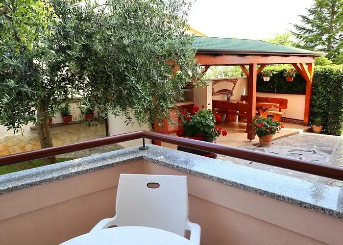 El Vista 아파트 *