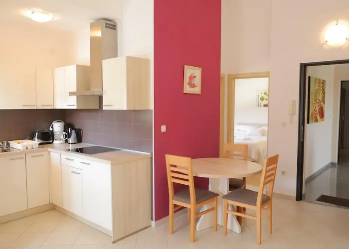 El Vista 아파트 빈쿠란