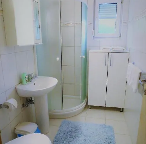 El Vista 아파트 빈쿠란